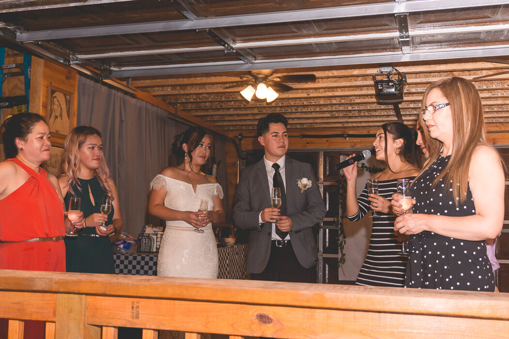  Photos by Elizabeth Benavidez 