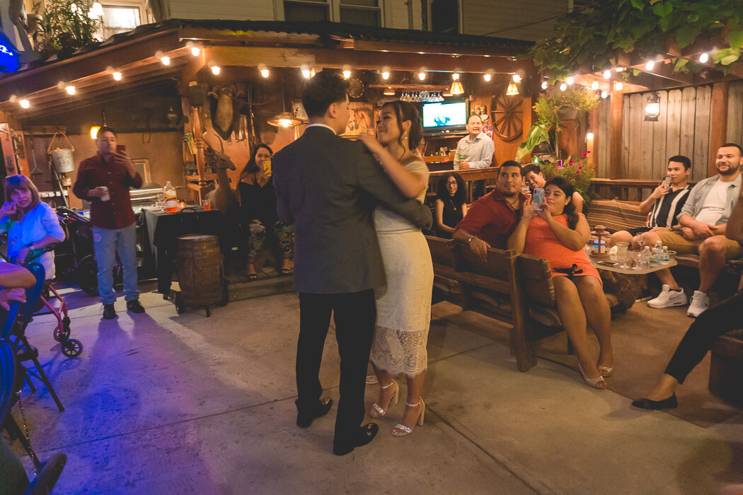  Photos by Elizabeth Benavidez 