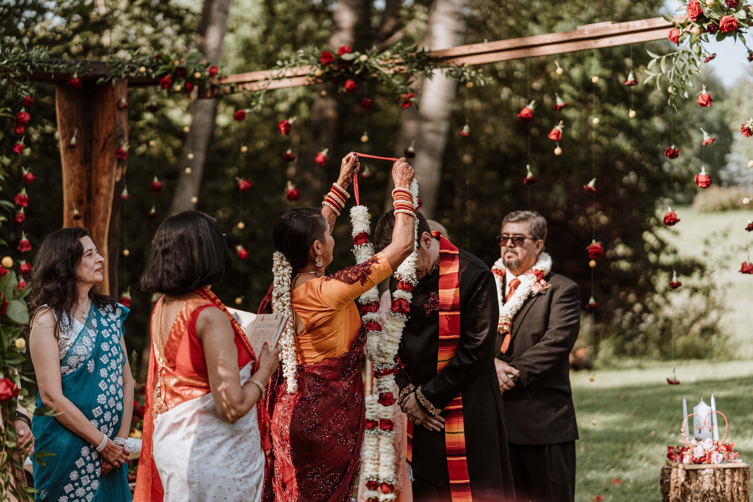 Multi-cultural ceremony at Hornbakers Gardens