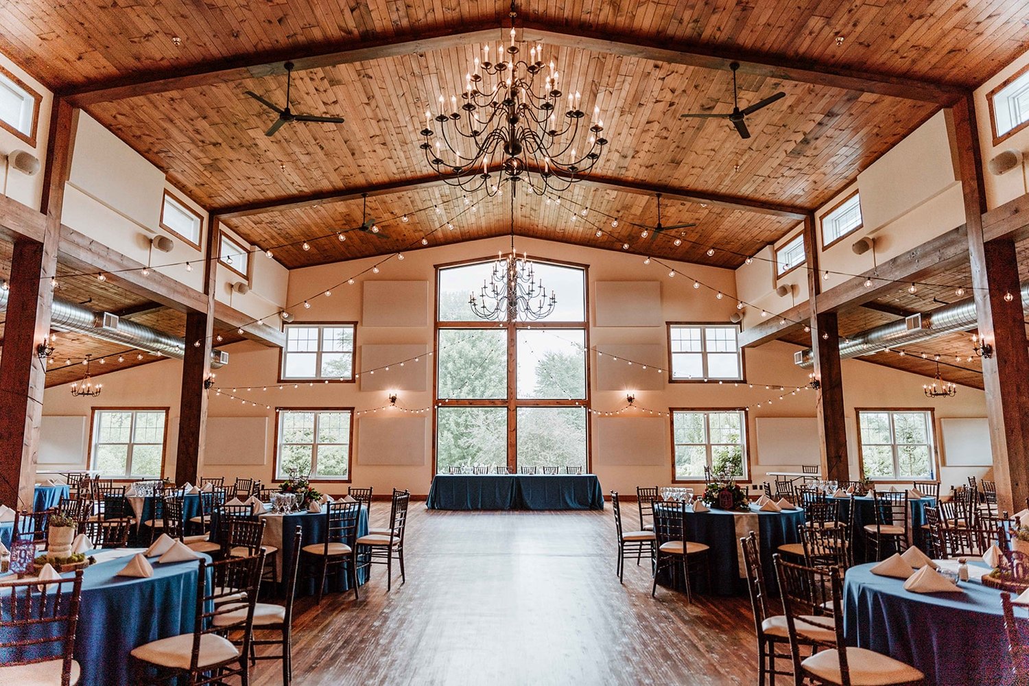Reception space at Hornbakers Garden