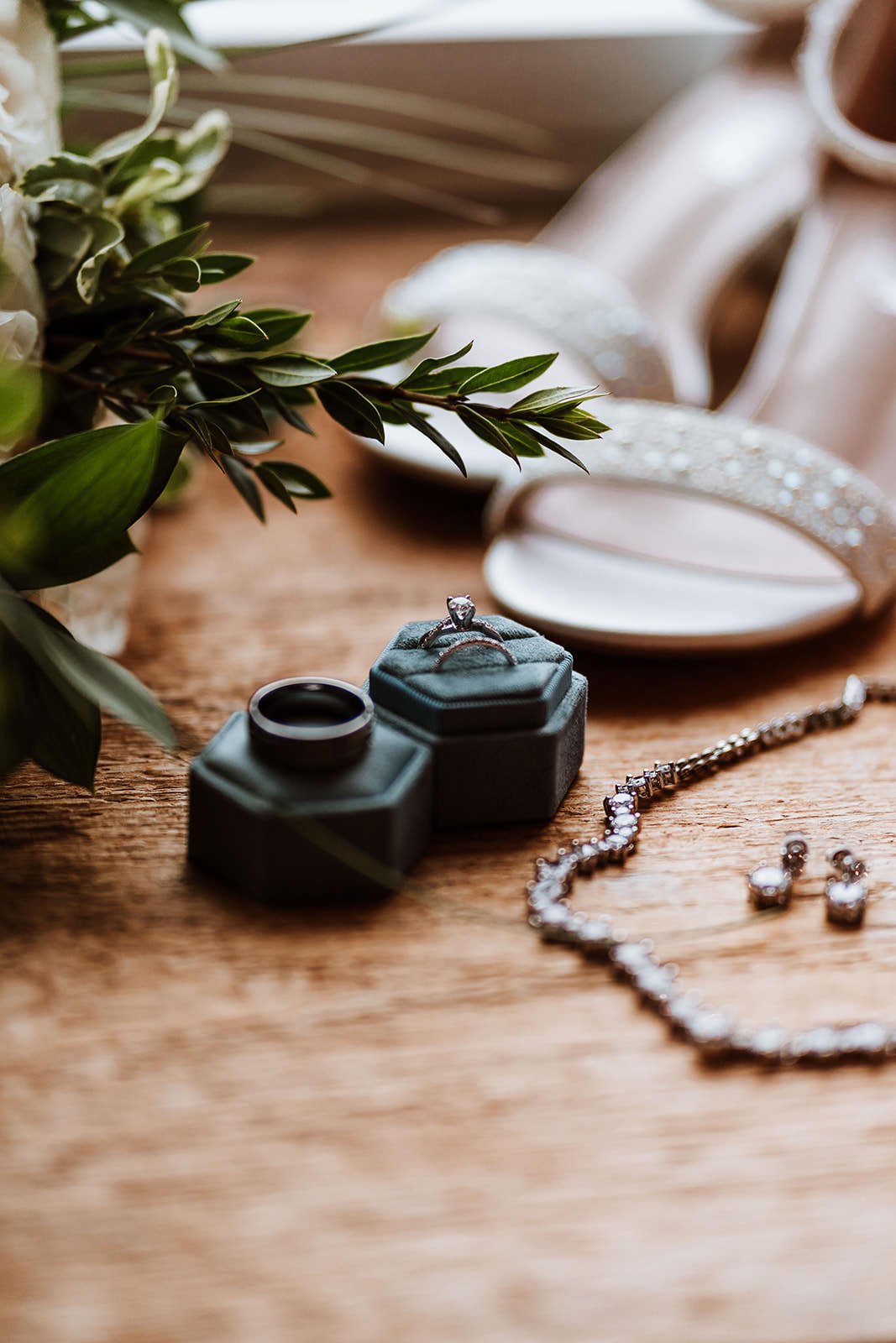 Wedding Rings from Zavius Jewelers in Rockford