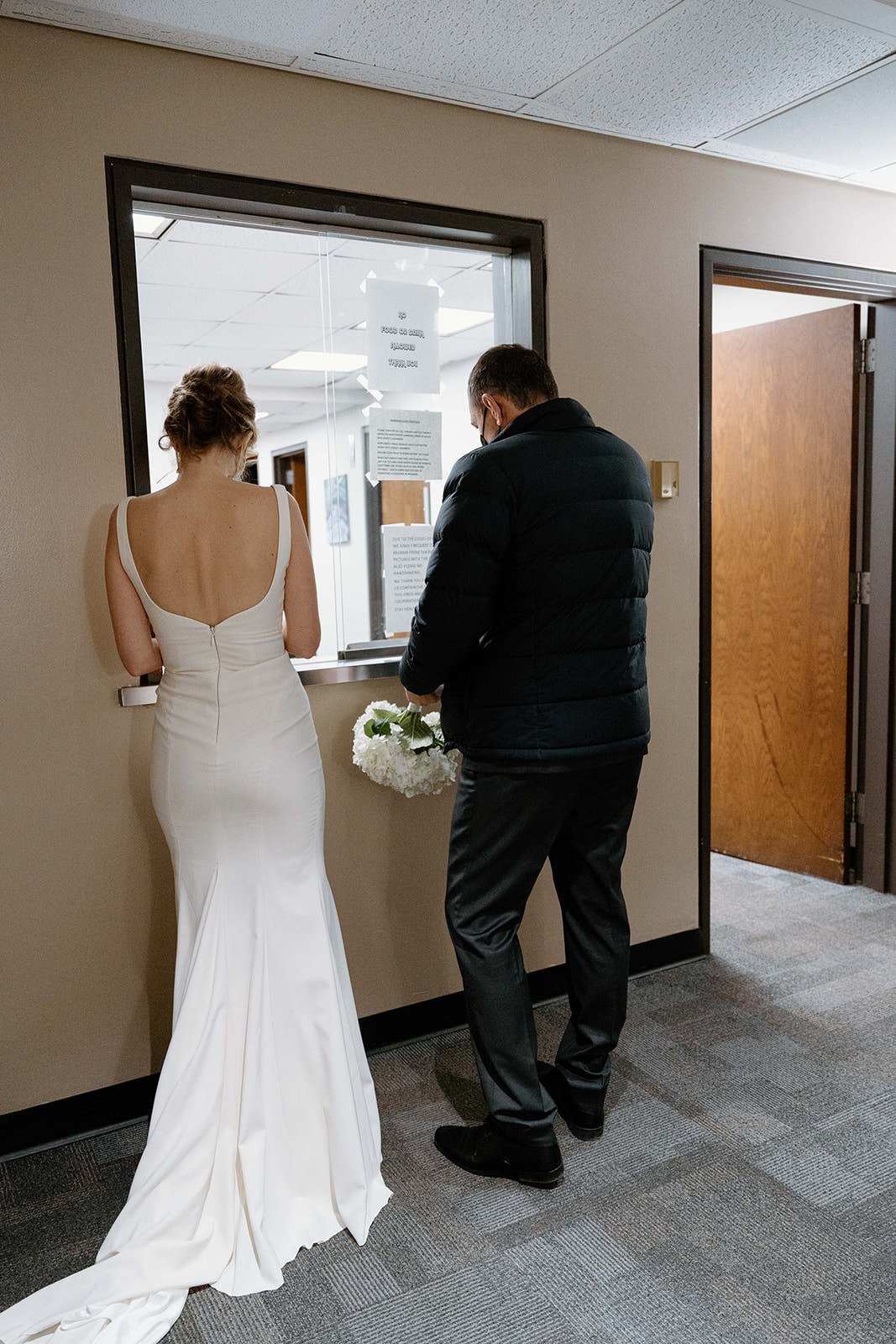Bride and groom at their courthouse wedding in Chicago