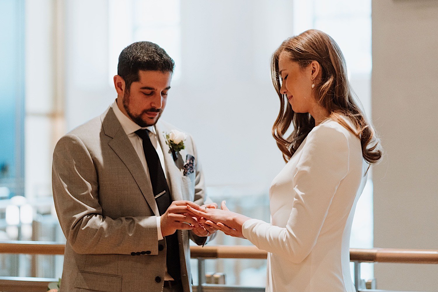 chicago downtown elopement - intimate wedding