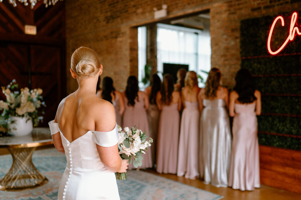 Chicago wedding photographer - The Carter Chicago