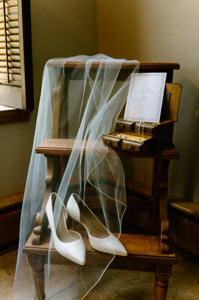 DIY details at Michigan destination wedding